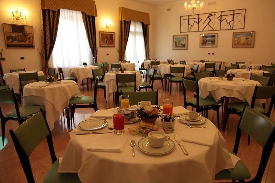 Hotel La Margherita & Spa ألغيرو